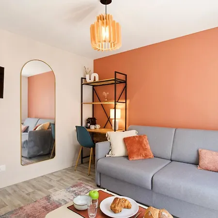 101 - F1 Hypercentre - Wifi - Tram A 20m Apartment