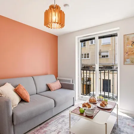 101 - F1 Hypercentre - Wifi - Tram A 20m Apartment